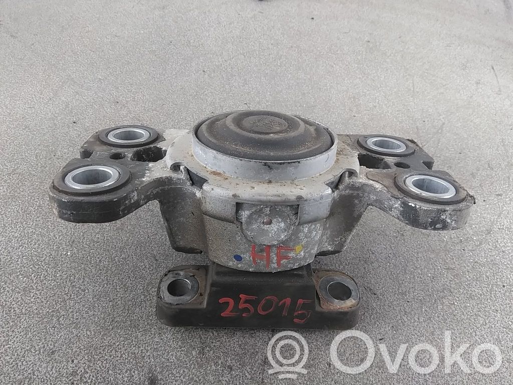 Volvo V70 Mocowanie / Uchwyt skrzyni biegów 