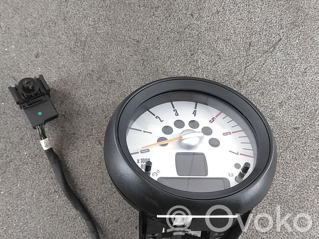 Mini One - Cooper Coupe R56 Speedometer (instrument cluster) 