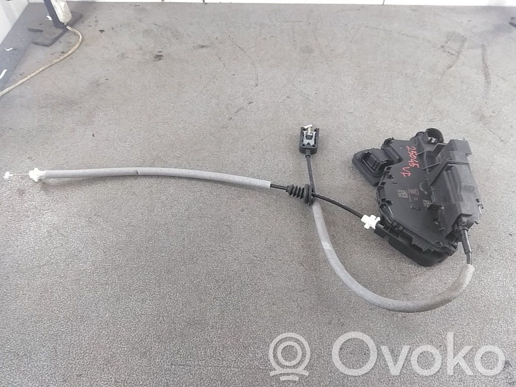 Skoda Octavia Mk4 Motor de bloqueo de puertas 
