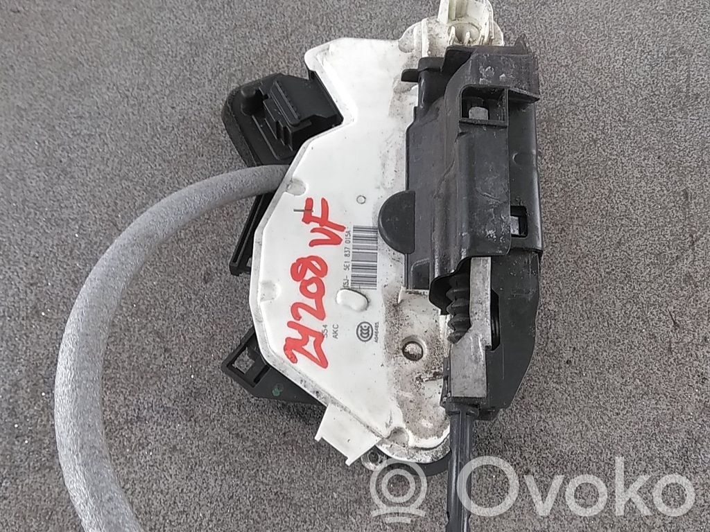 Skoda Octavia Mk3 (5E) Centrinio užrakto varikliukas 