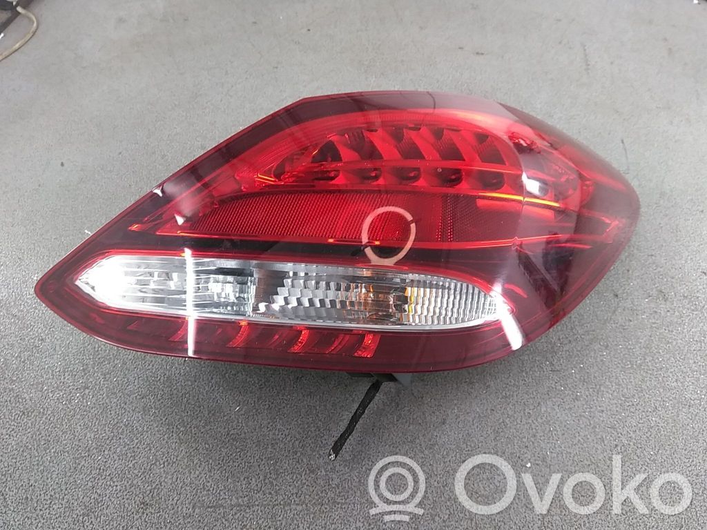 Mercedes-Benz C W205 Luci posteriori