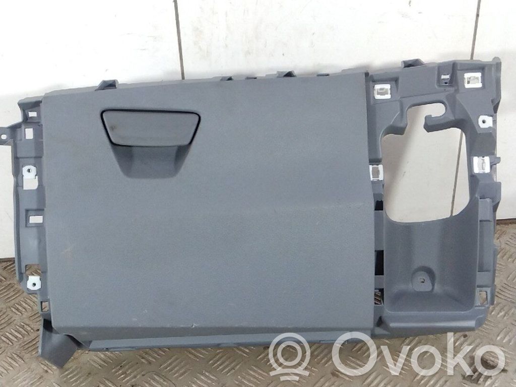 Dashboard storage box/compartment