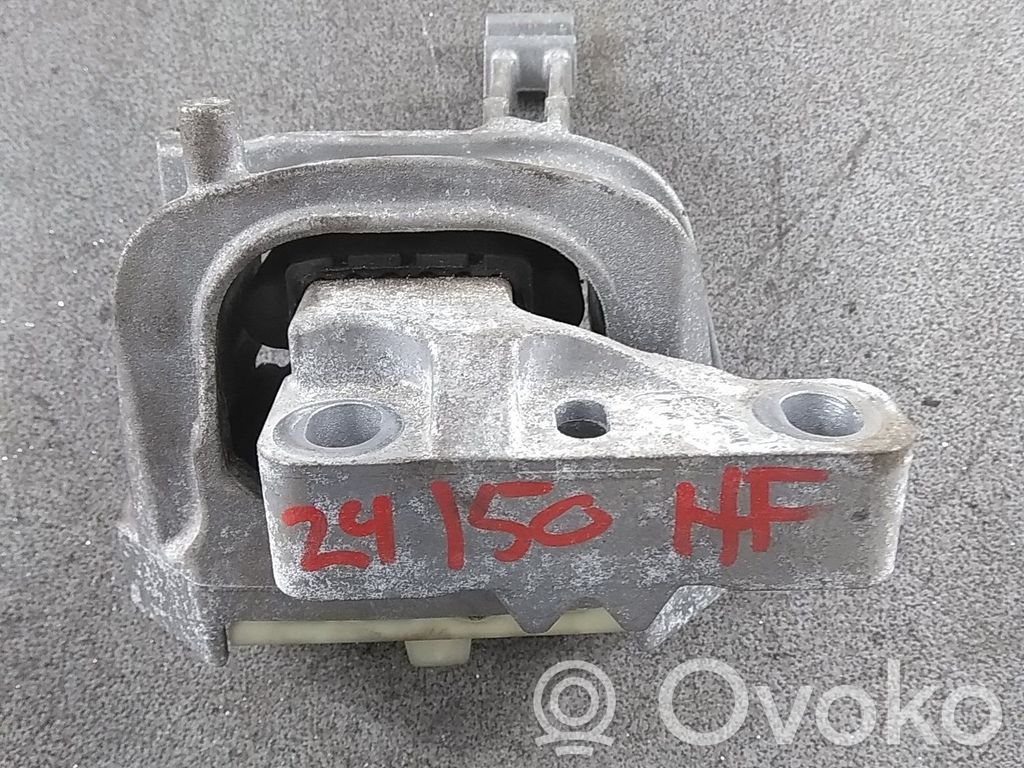 Engine mount bracket   2Q0199262BK,2Q0199262BK,2Q0199262BK
