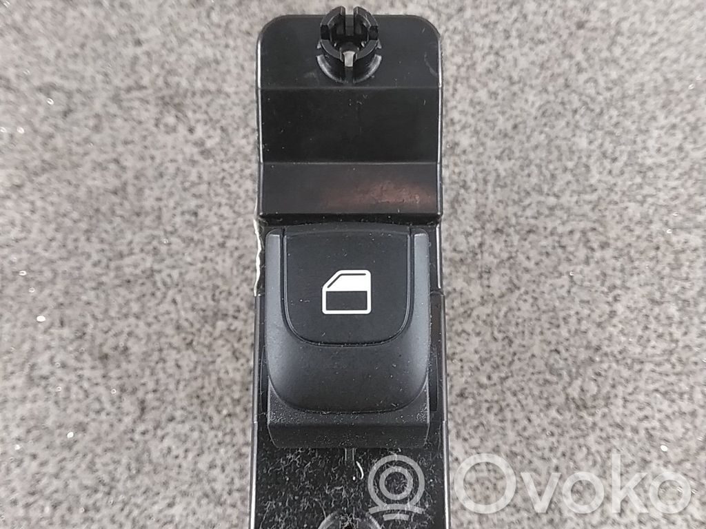KIA Stonic Interruptor del elevalunas eléctrico
