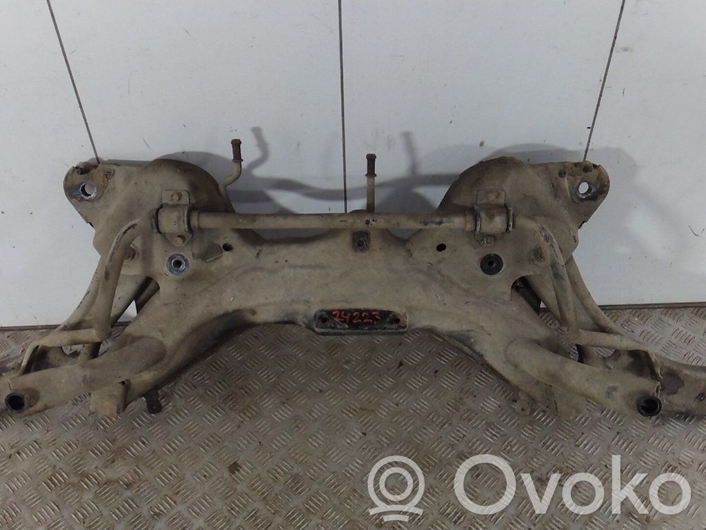 Front subframe   4581068L00