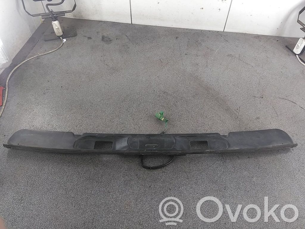 Klamka zewnętrzna drzwi przednich   8394068L30GA