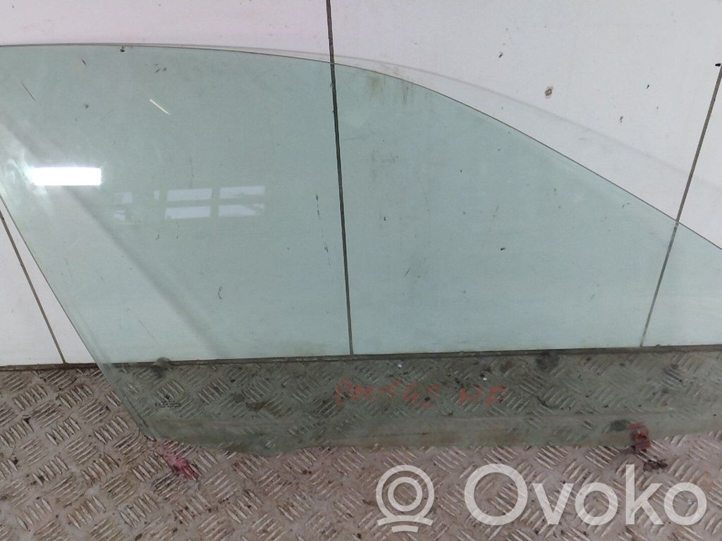 BMW 3 E46 Front door glass trim molding 