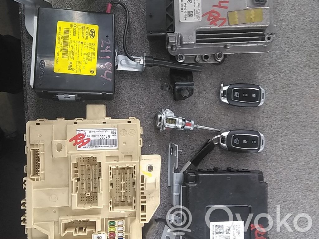 Hyundai i30 Set încuietori