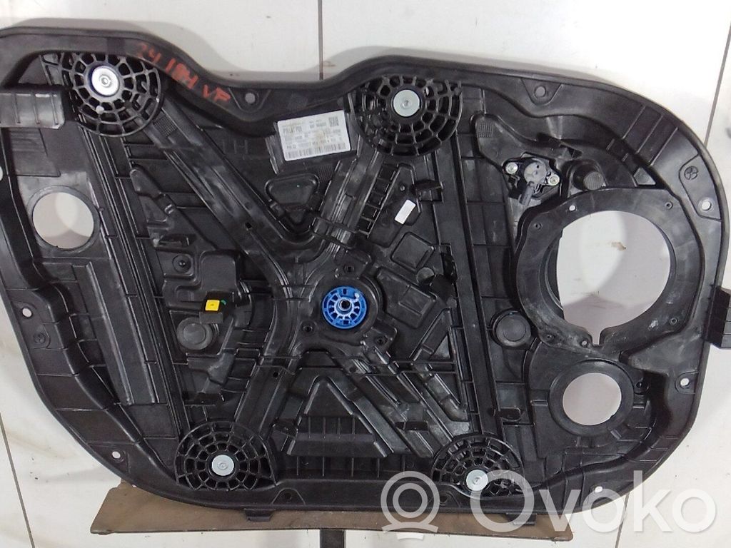 Hyundai i30 Macara ușă față cu motor 