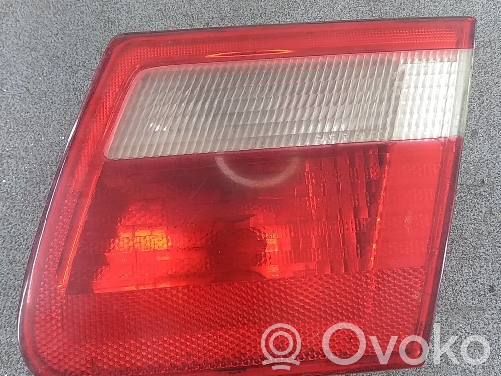 BMW 3 E46 Takavalon polttimo 