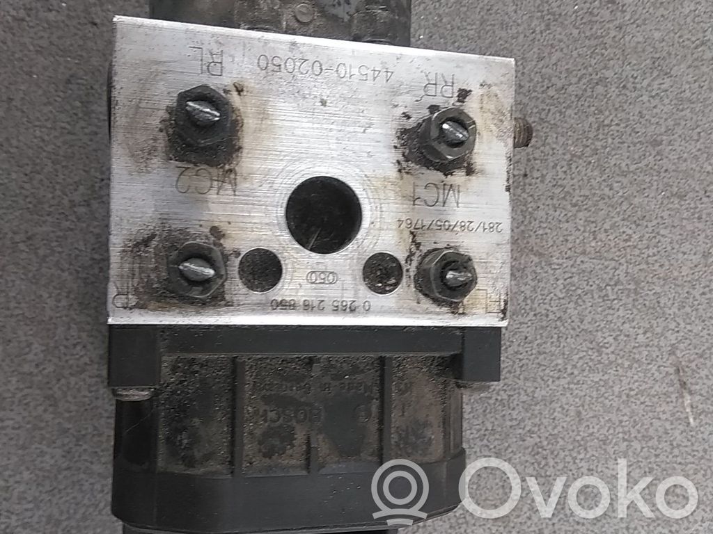 Toyota Corolla E110 ABS Pump 