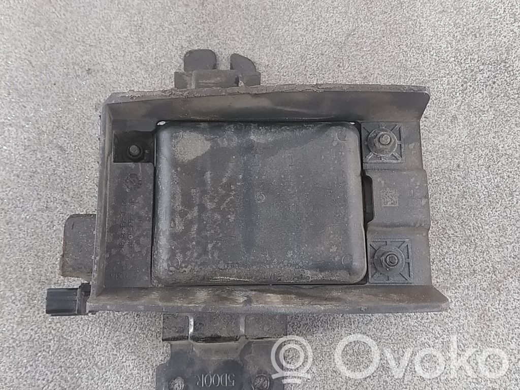 Hyundai i30 Radar / Czujnik Distronic