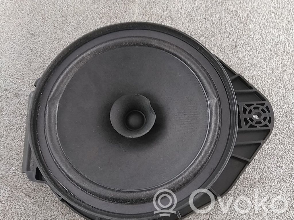 Opel Crossland X Difuzor ușă față 