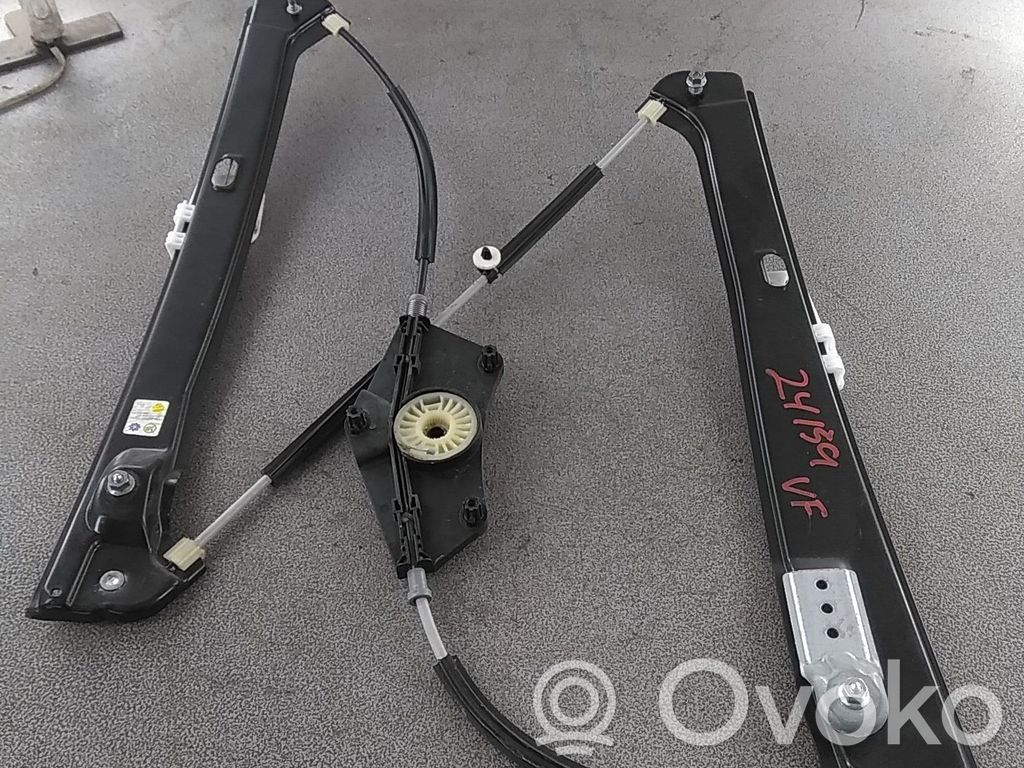 Skoda Scala Macara ușă față cu motor 