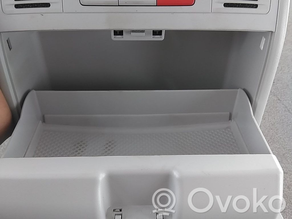Luz del asiento delantero   2GA947105S,657868837