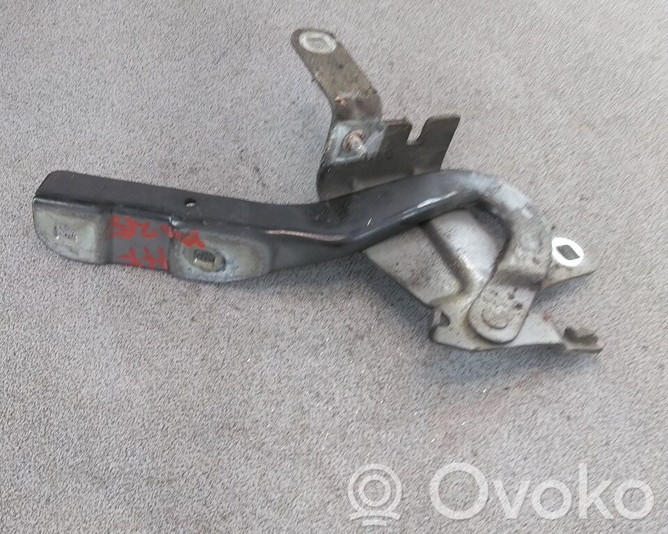 Renault Clio IV Dzinēja pārsega eņģe (-es) 