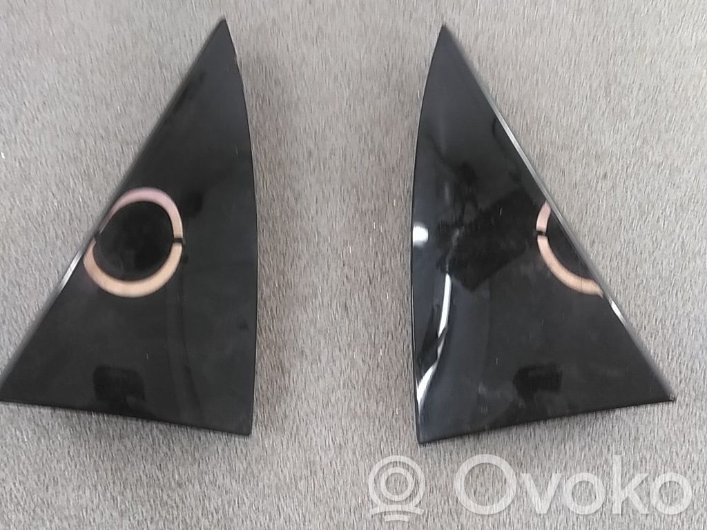 Alerón trasero/maletero   960333581R,960323726R