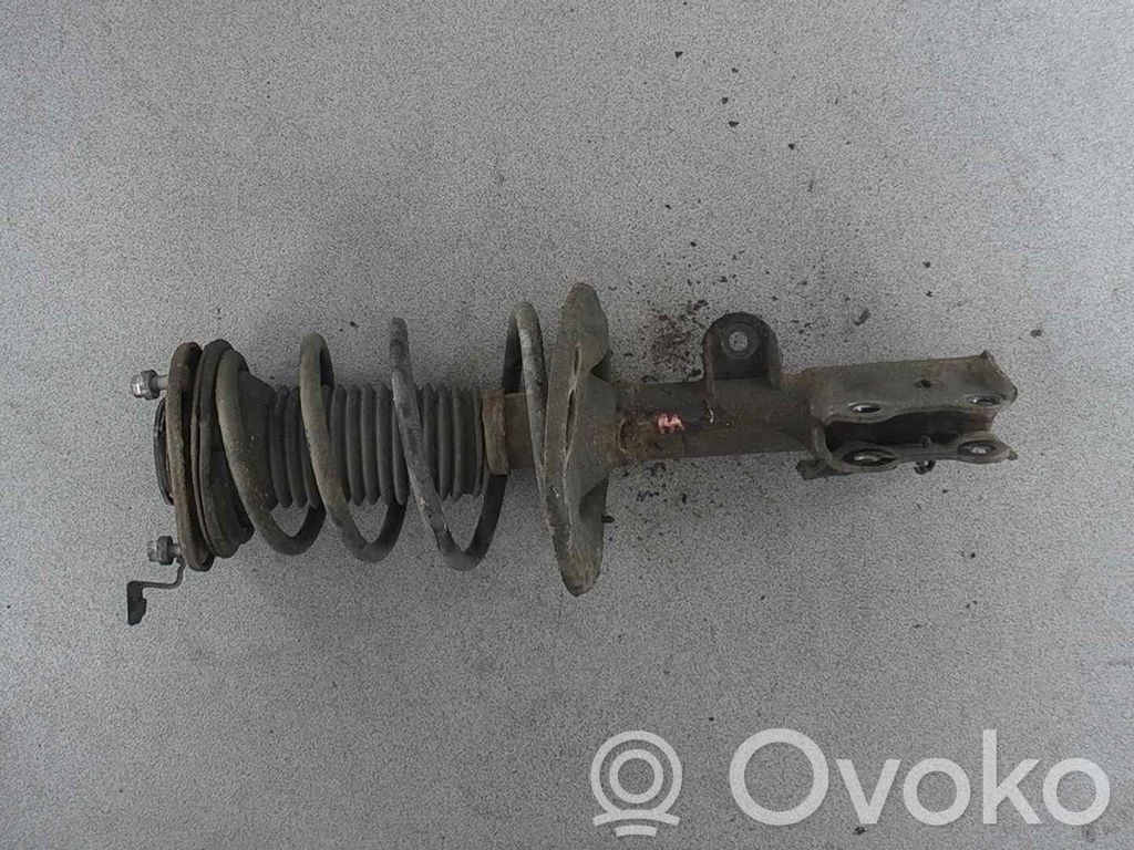 Toyota Avensis T270 Amortyzator osi przedniej ze sprężyną 
