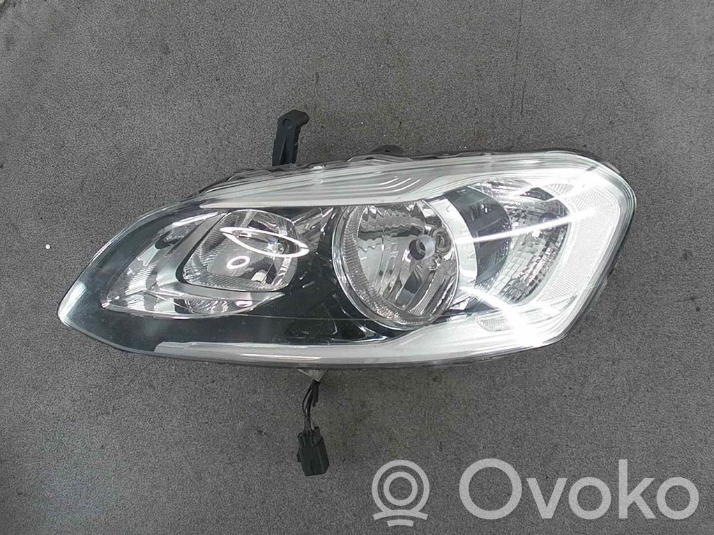 Volvo XC60 Headlight/headlamp 