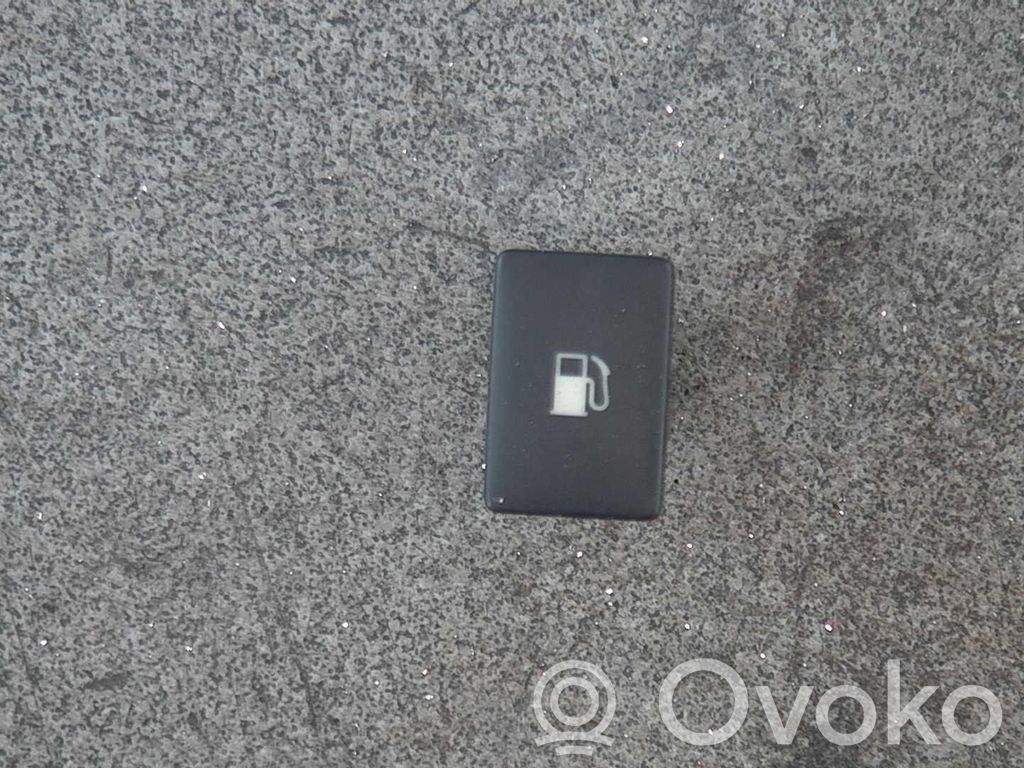 Toyota Avensis T270 Light switch 