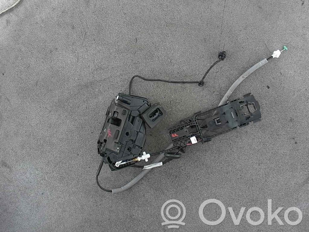 Skoda Kodiaq Centrinio užrakto varikliukas 