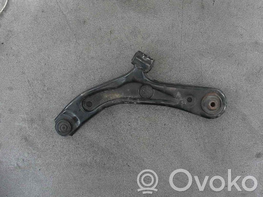Suzuki Swift I Front lower control arm/wishbone 