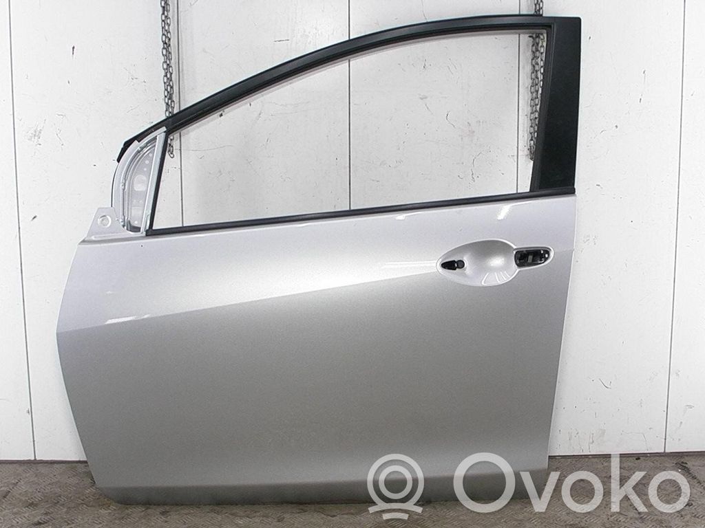 Priekinės durys   DFY15902XE