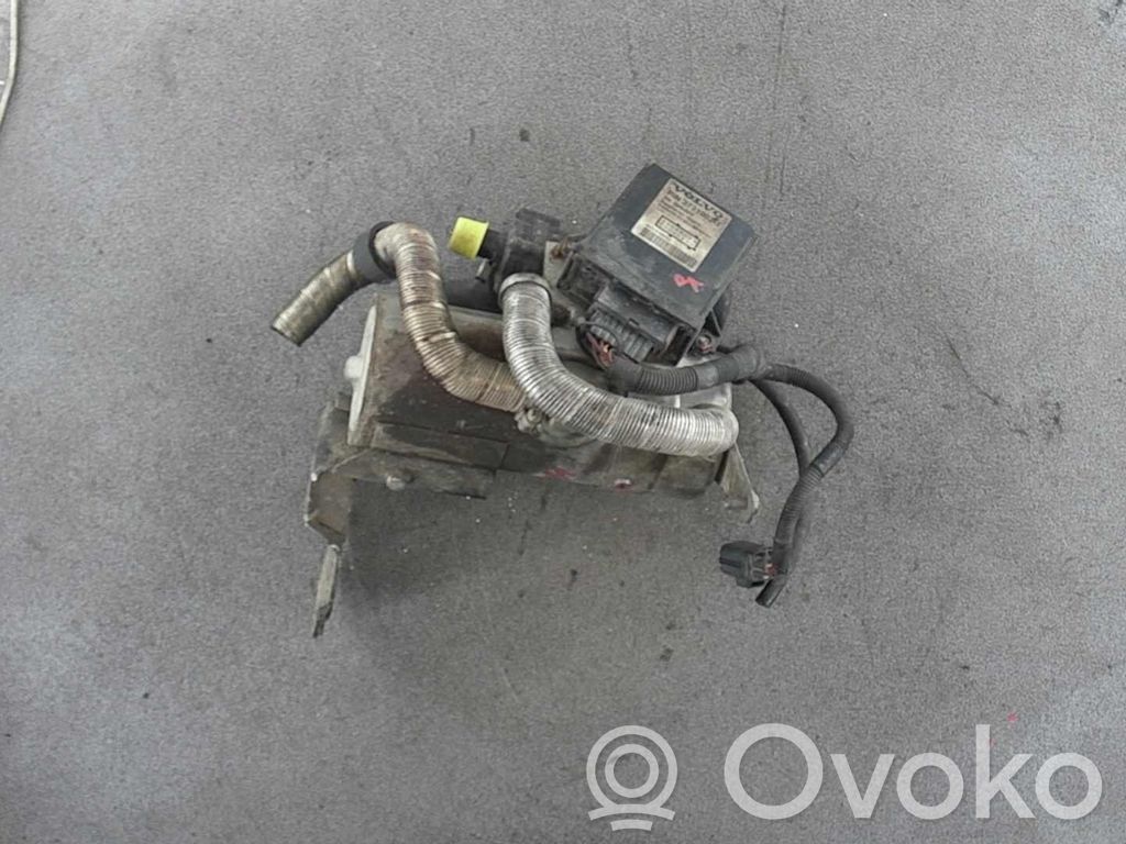 Volvo V70 Auxiliary pre-heater (Webasto) 