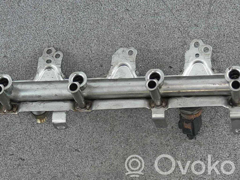 Inyector de combustible   06J133317M,06J133317AB,06J906051B,06J906054B