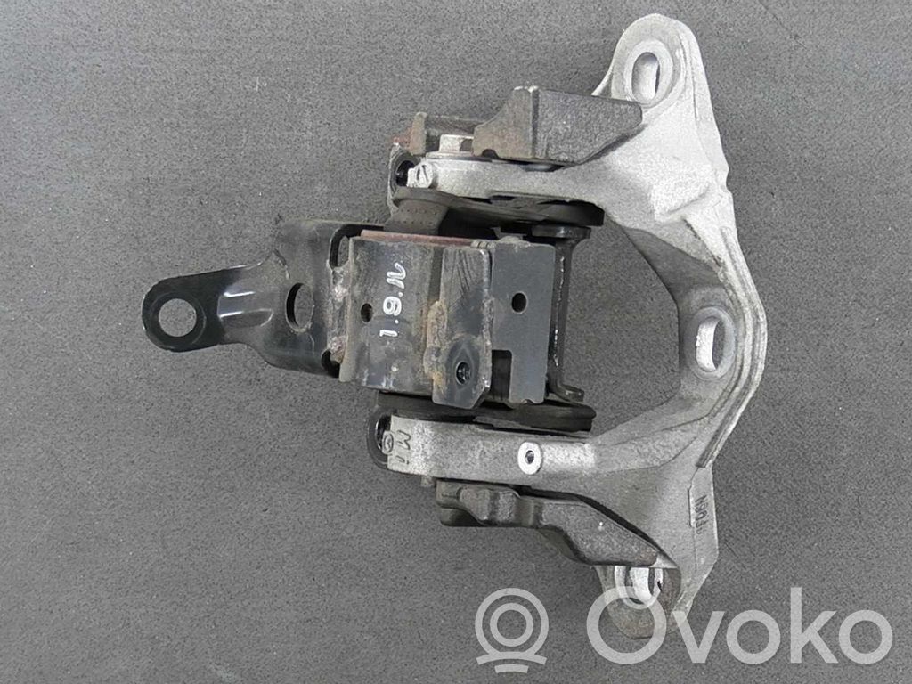 Mazda 3 III Gearbox mount 