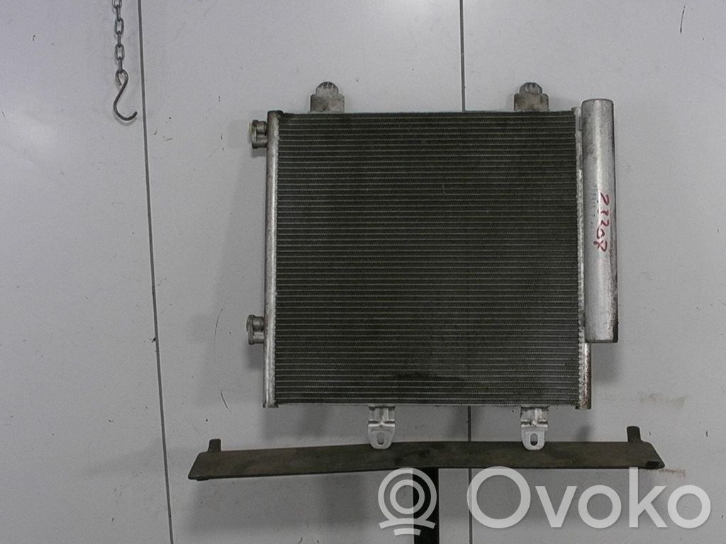 Toyota Aygo AB40 Skraplacz / Chłodnica klimatyzacji 