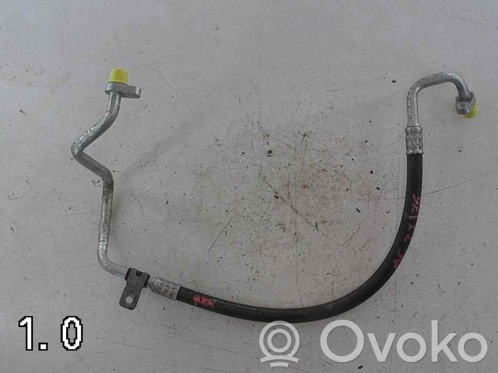 Ilmastointilaitteen putki (A/C)   924901662,924544059R