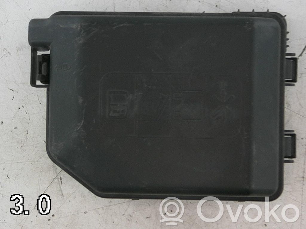 Opel Karl Módulo de fusible 