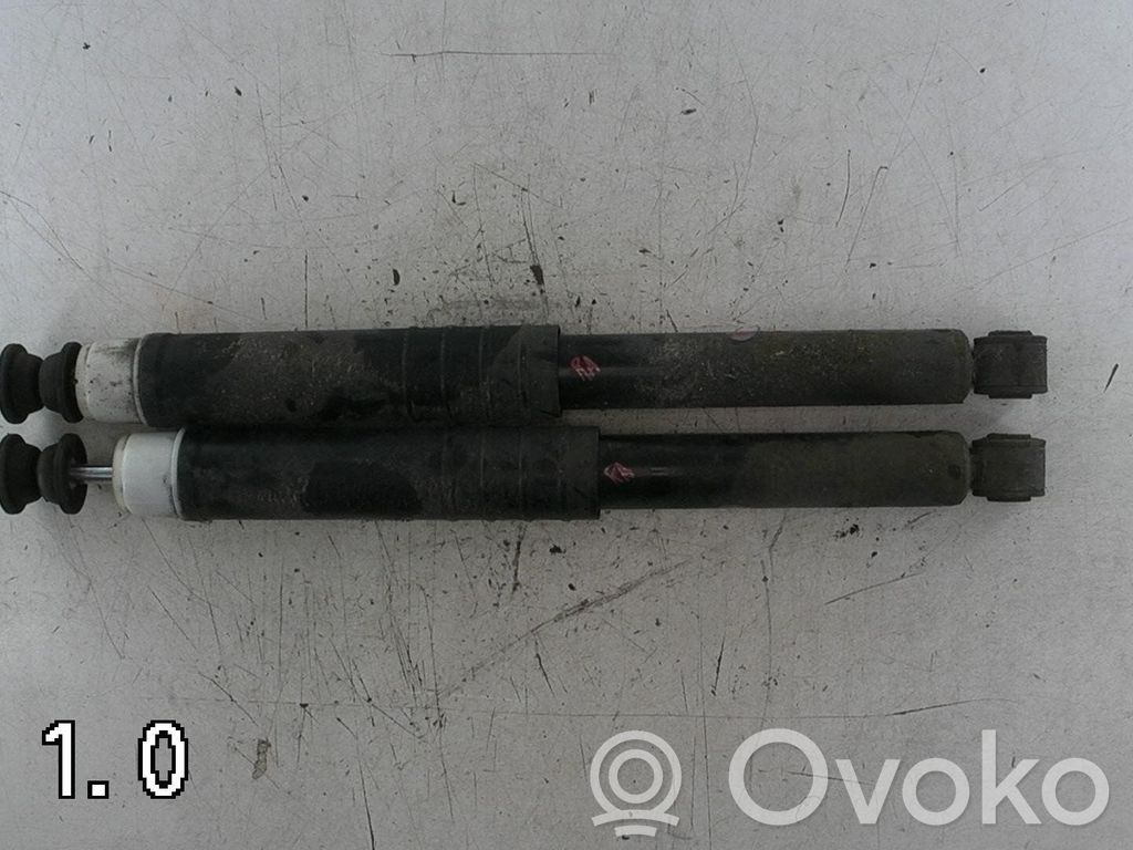 Takaiskunvaimennin   2STK,562106205R
