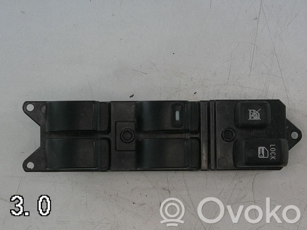 Interruptor del elevalunas eléctrico   8608A058