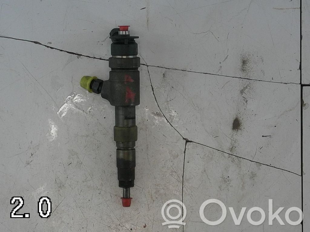 Peugeot 206+ Inyector de combustible 