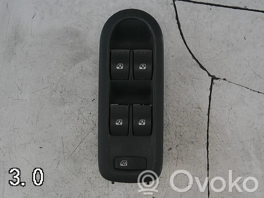 Renault Scenic II -  Grand scenic II Electric window control switch 