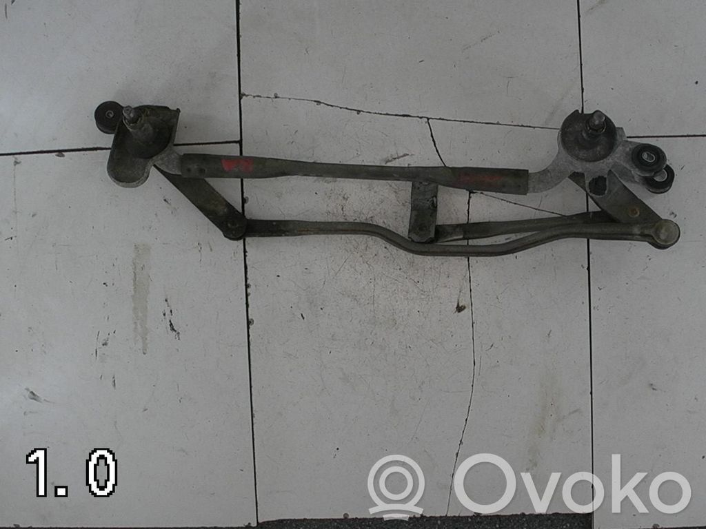 Mazda 5 Front wiper linkage 