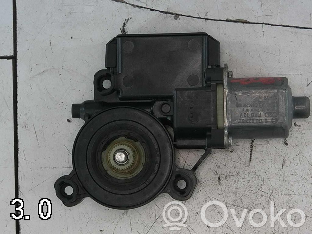 Volkswagen Polo V 6R Silnik regulatora szyby drzwi przednich 
