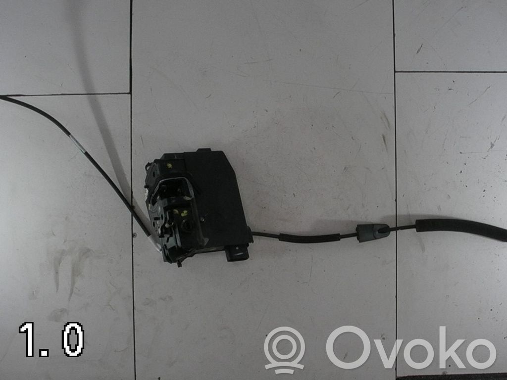Peugeot 308 Motor de bloqueo de puertas 