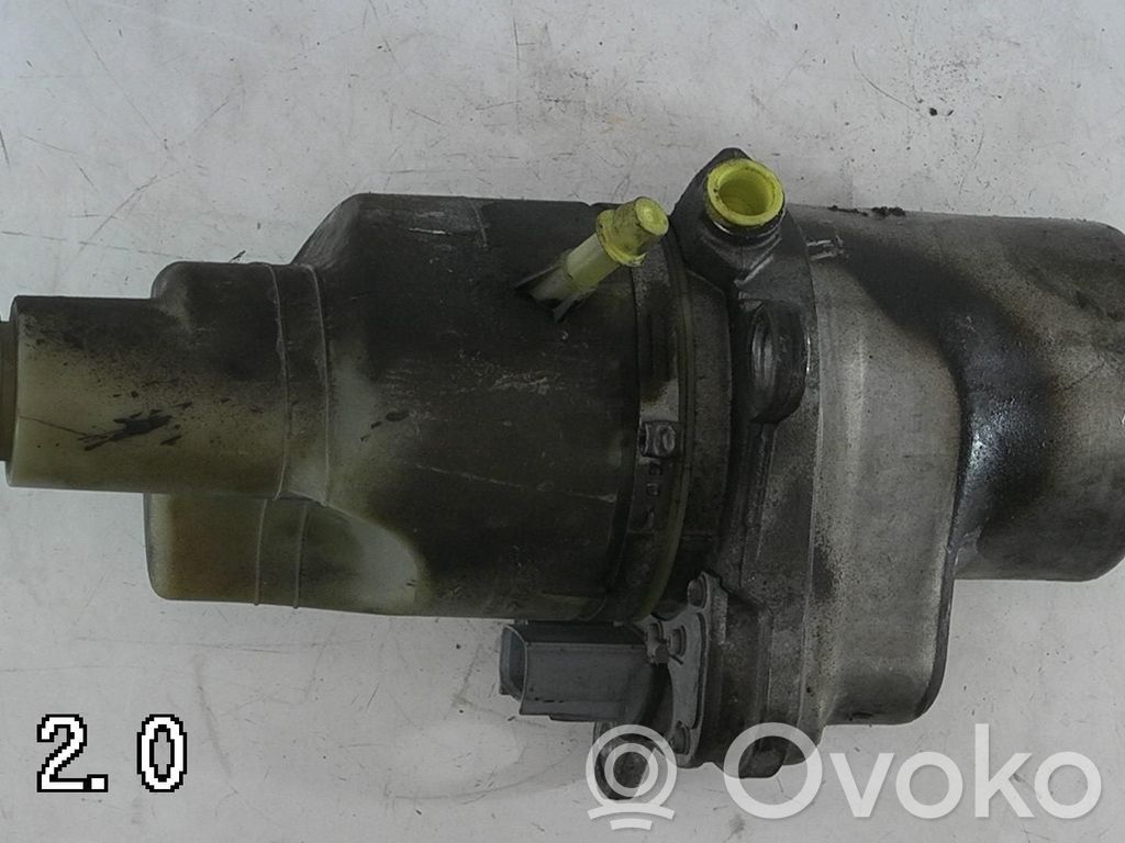 Volvo S40 Ohjaustehostimen pumppu 