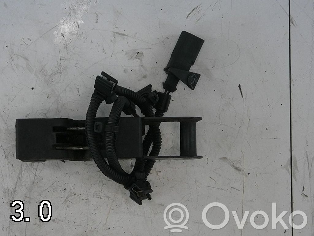 Seat Leon (1P) Serrure de capot 