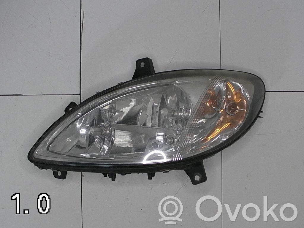 Mercedes-Benz Vito Viano W639 Far