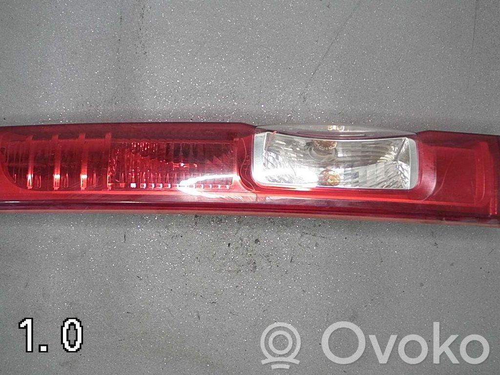 Lámpara de faros/luces traseros   2652000Q0A