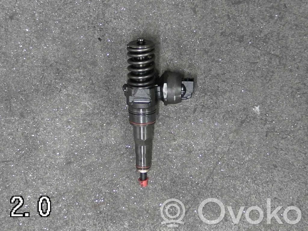 Injektor Einspritzdüse   038130073AJ