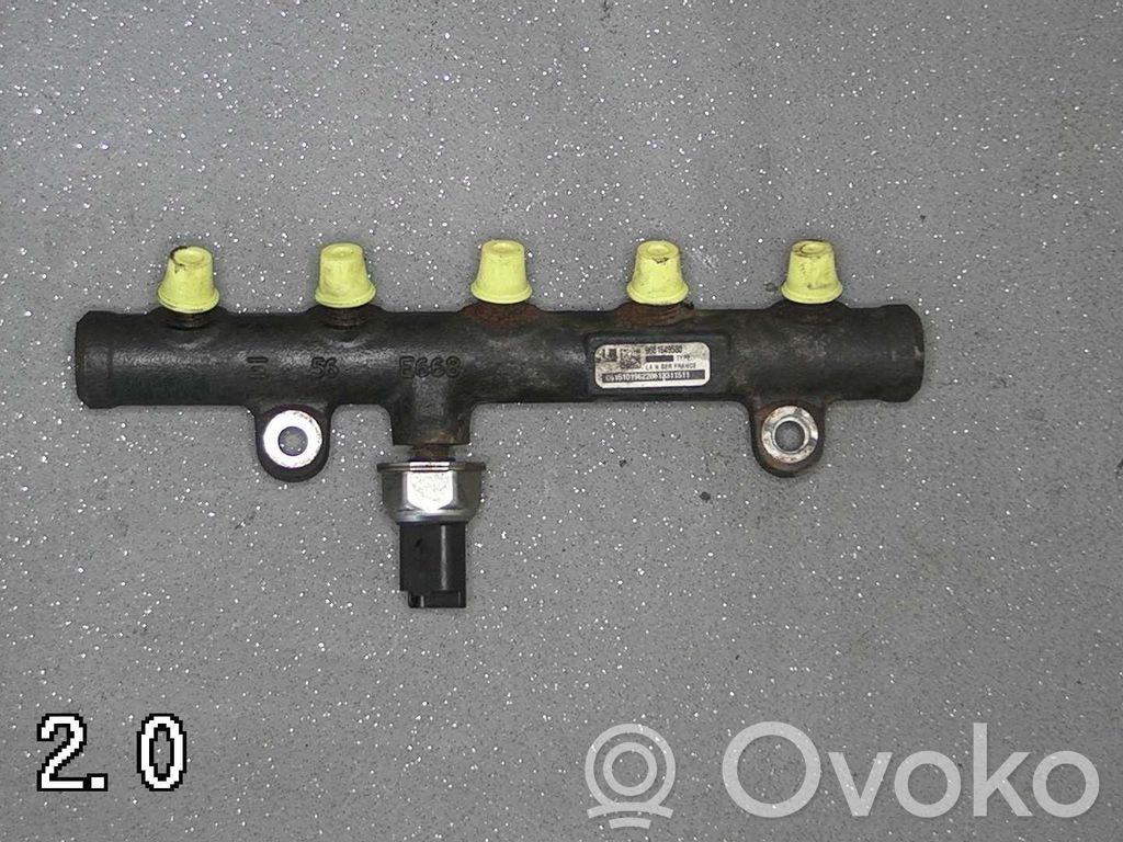 Ford Galaxy Fuel main line pipe 