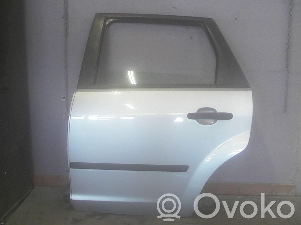Rear door   1505769