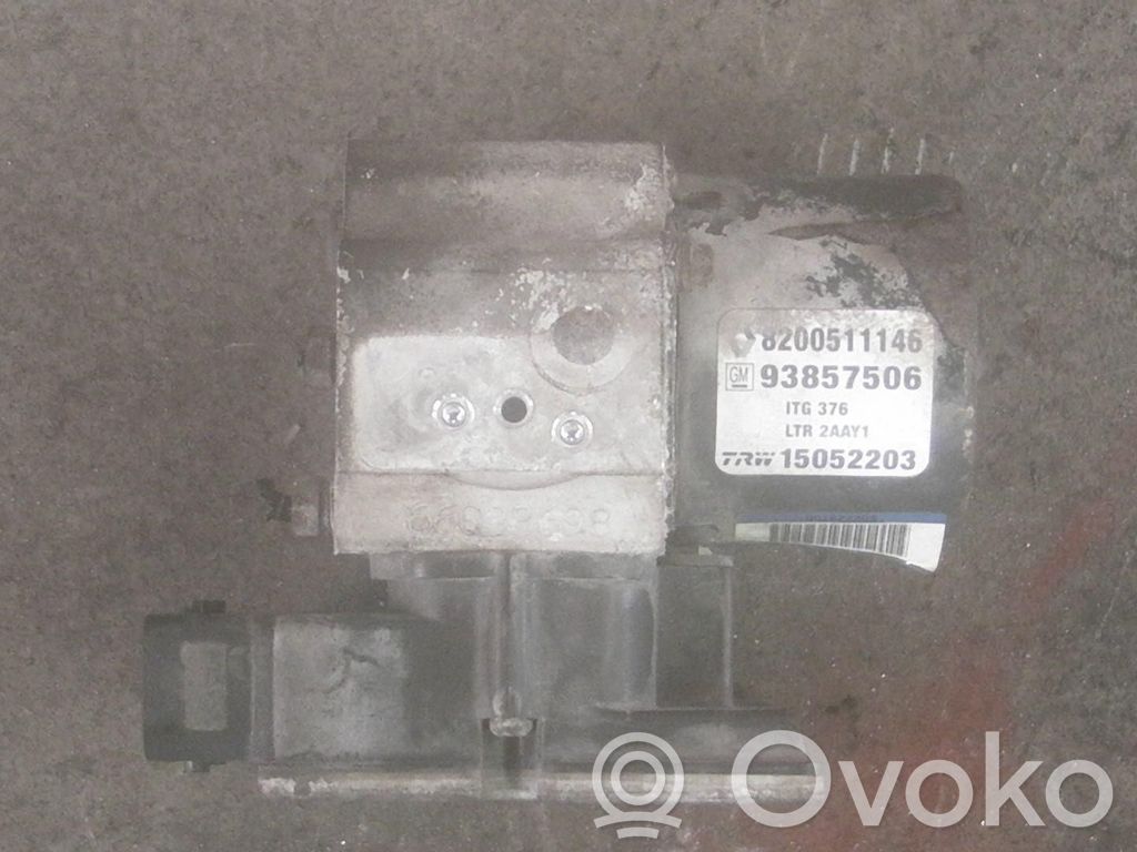Opel Vivaro Bomba de ABS 