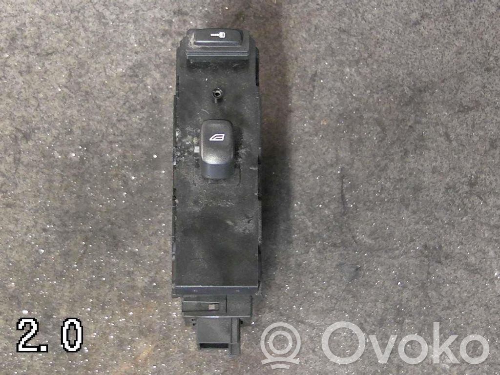 Electric window control switch   30737519,31334467