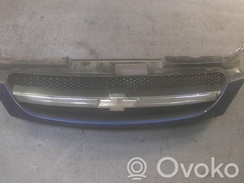Daewoo Lacetti Etusäleikkö 